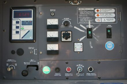 Панель управления генератора на 30 кВт Denyo DCA-45ESH